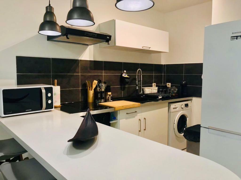 Appartement Au Bord De Mer Le Moule Esterno foto